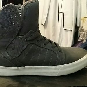 Supra skytop I